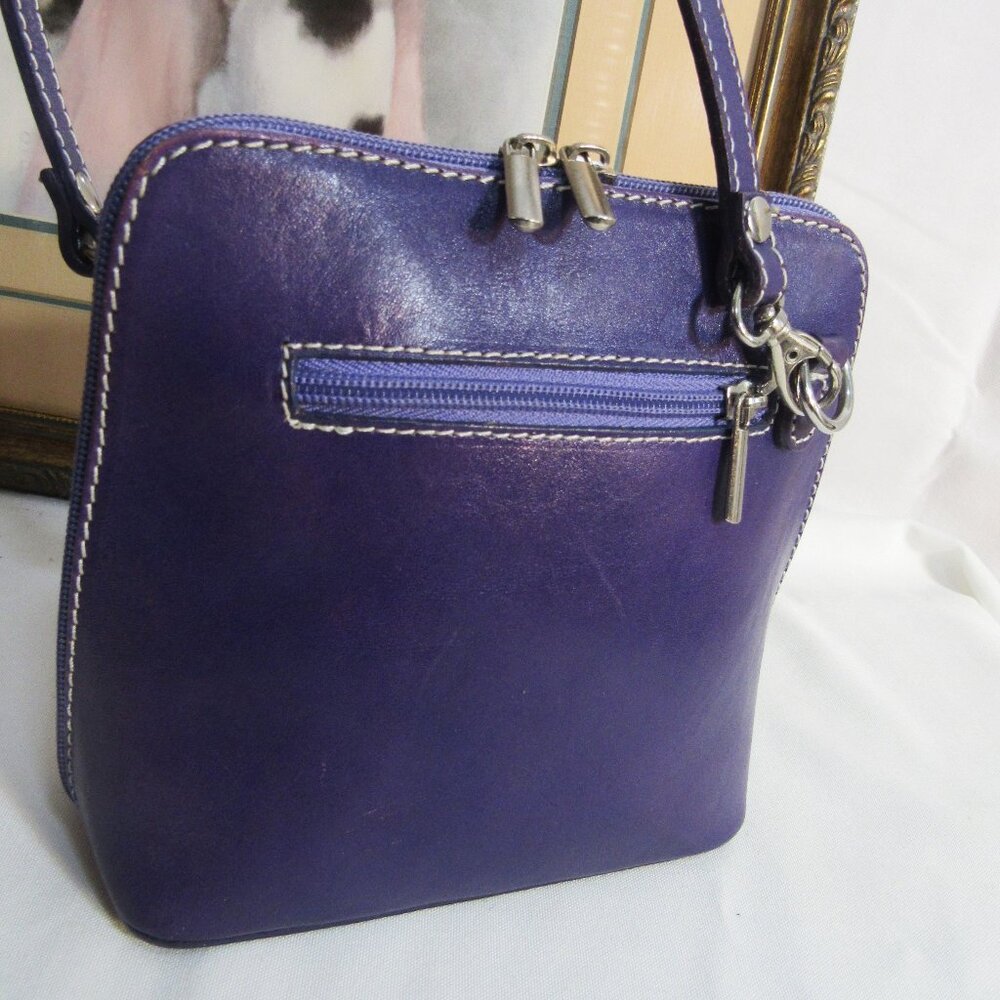 ITALIAN LEATHER  BAG. PURSE, VIOLET COLOR, BACK POCKET, EXCEL COND - Picture 7 of 16